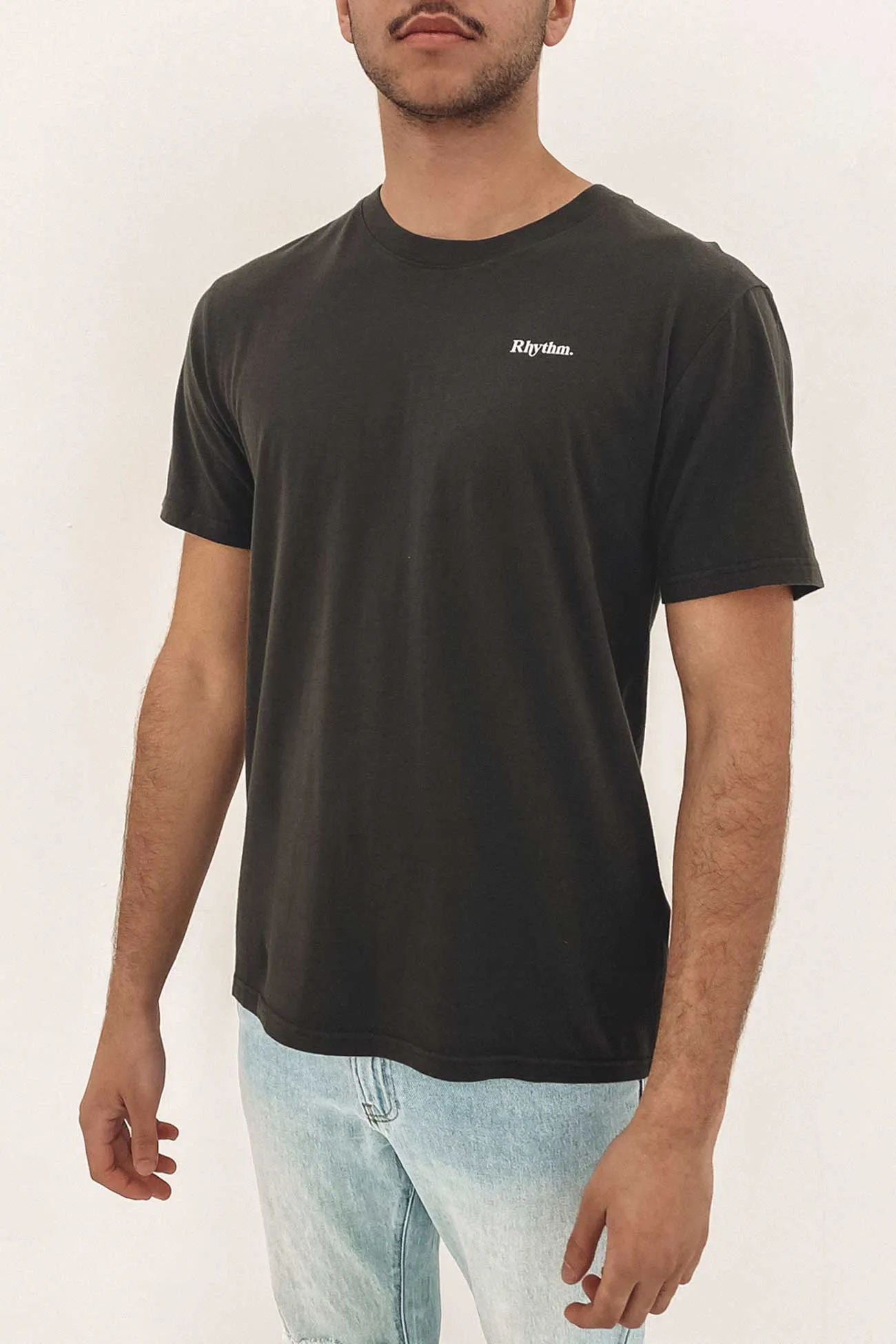 Classic Brand Tee Vintage Black