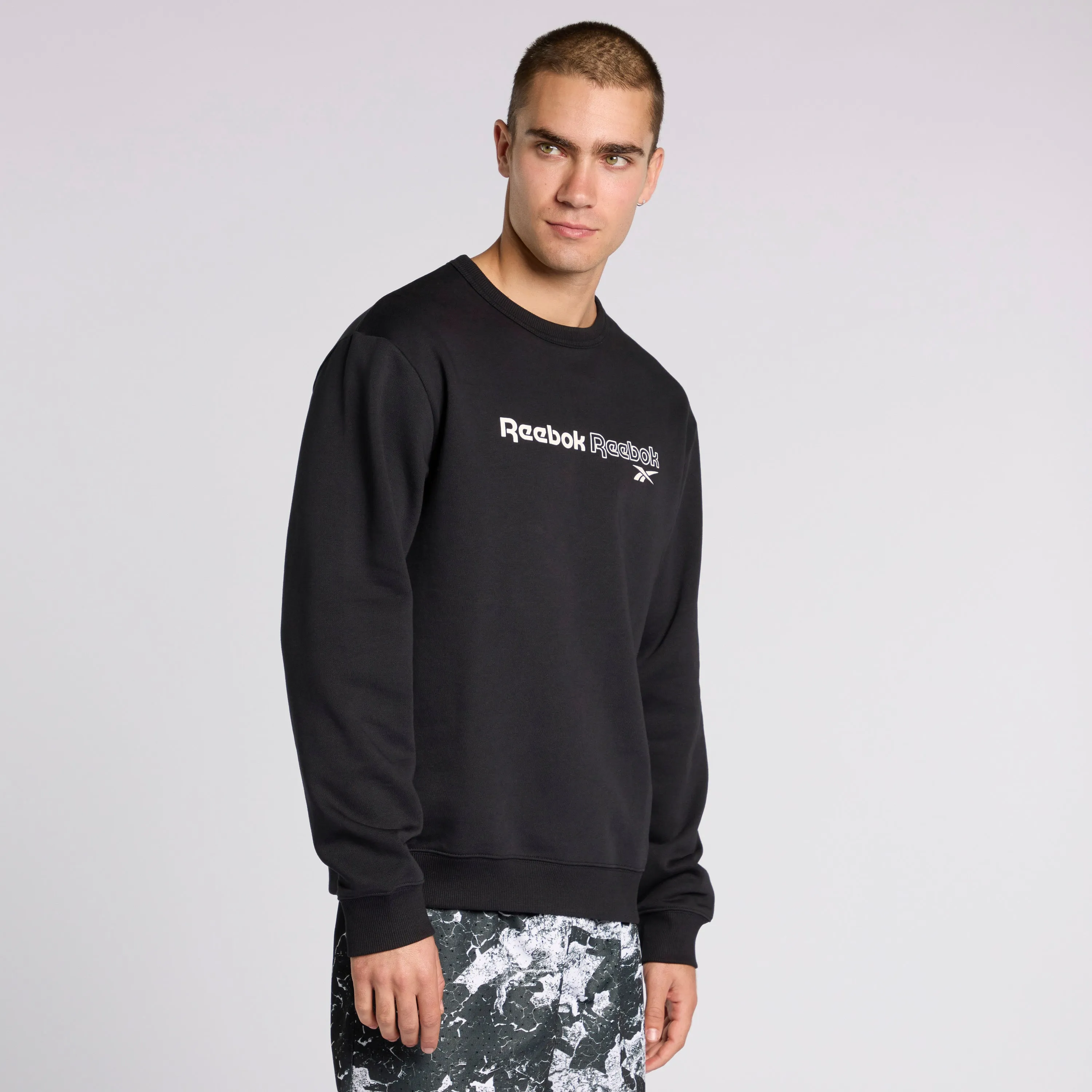 Ri Brand Proud Crew Black