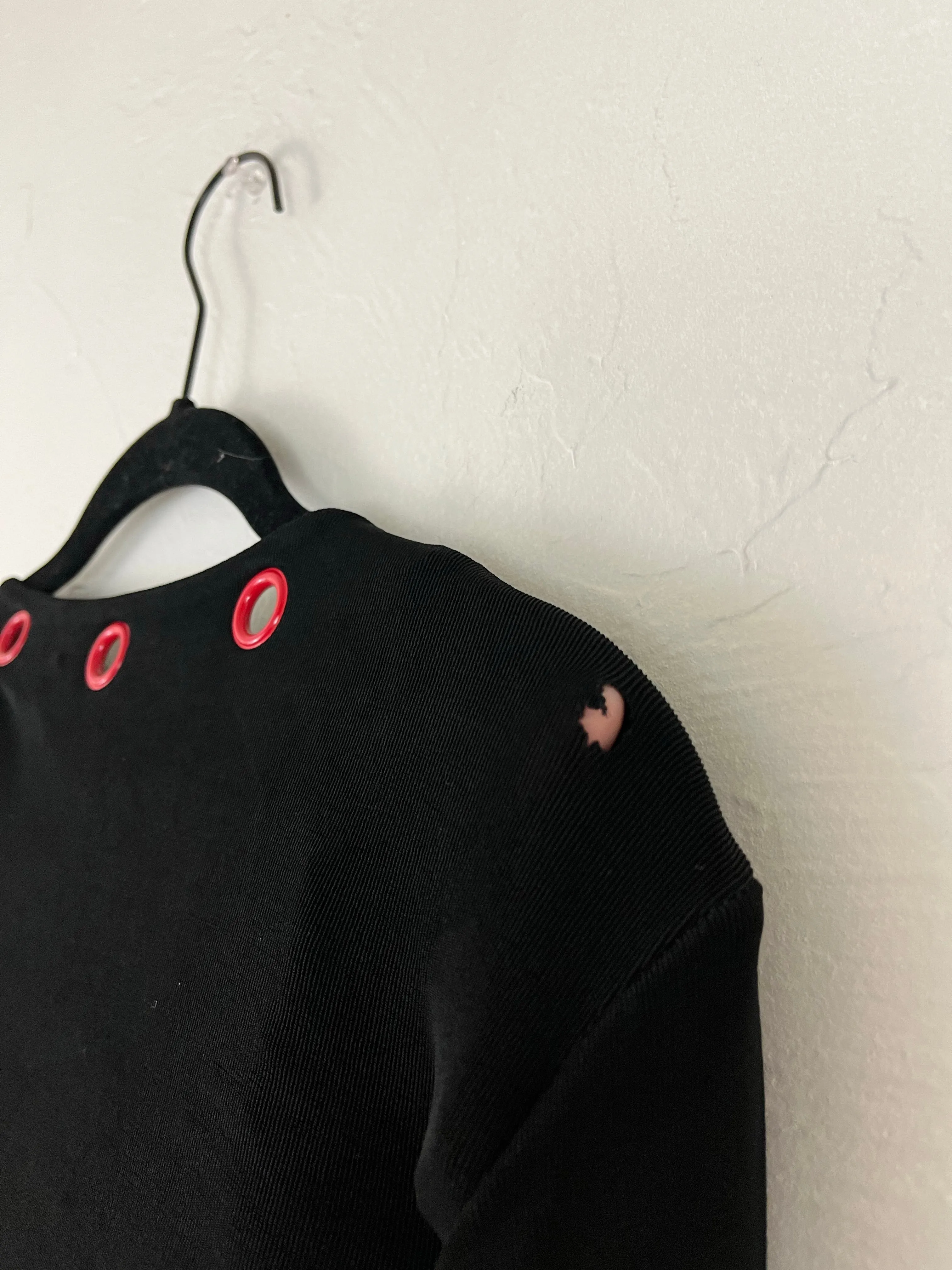 Slinky brand top